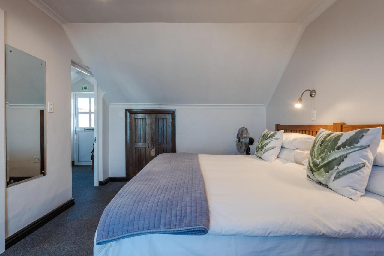 Blue Bay Lodge Saldanha Bay Экстерьер фото