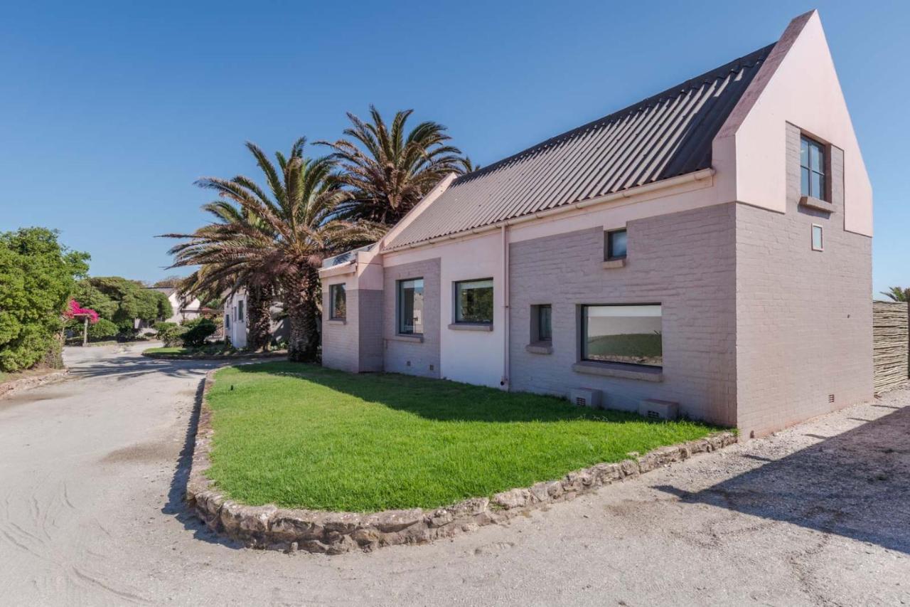 Blue Bay Lodge Saldanha Bay Экстерьер фото