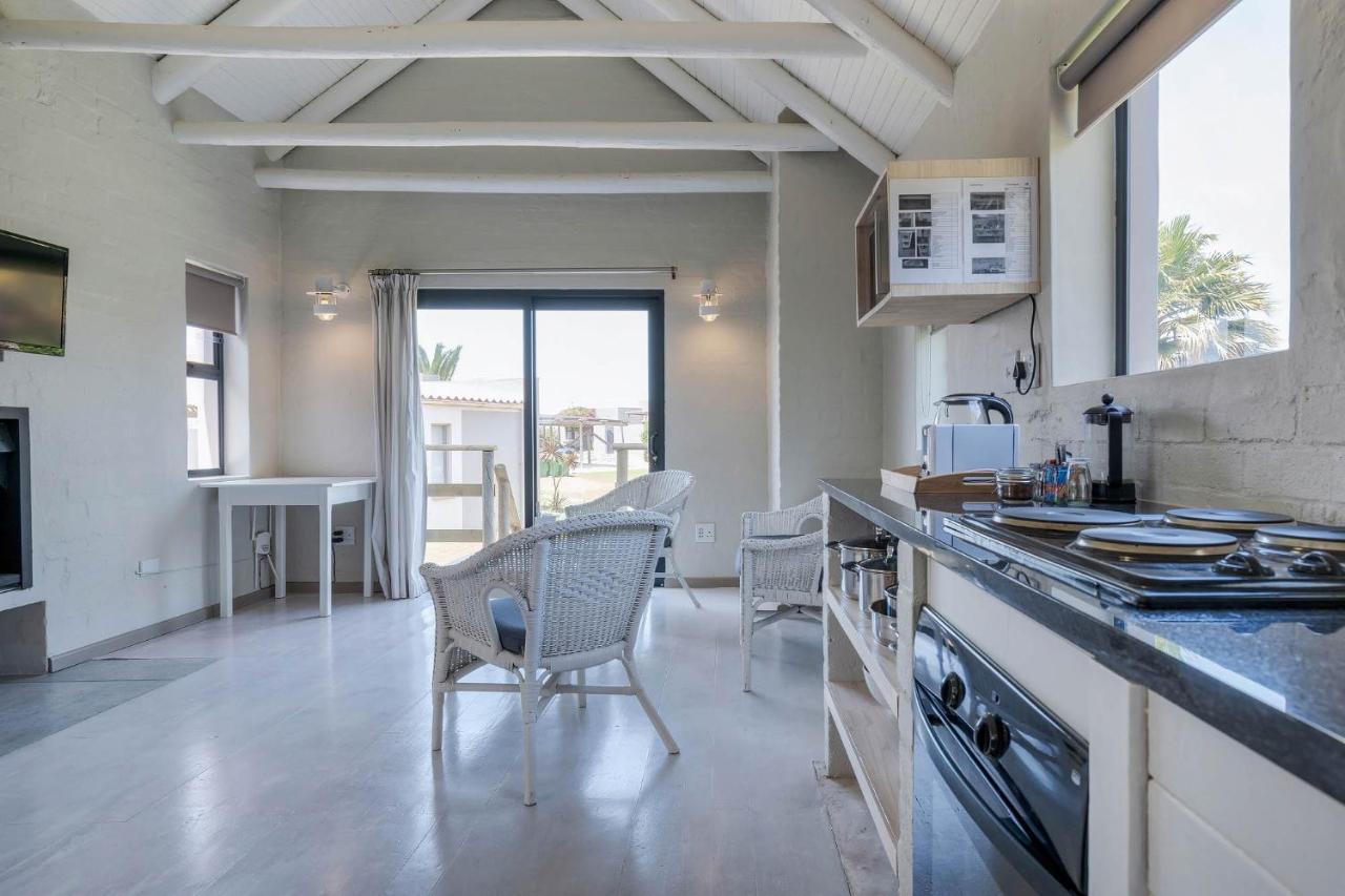 Blue Bay Lodge Saldanha Bay Экстерьер фото
