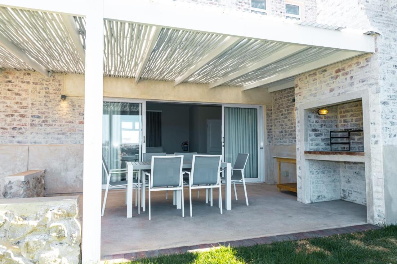 Blue Bay Lodge Saldanha Bay Экстерьер фото
