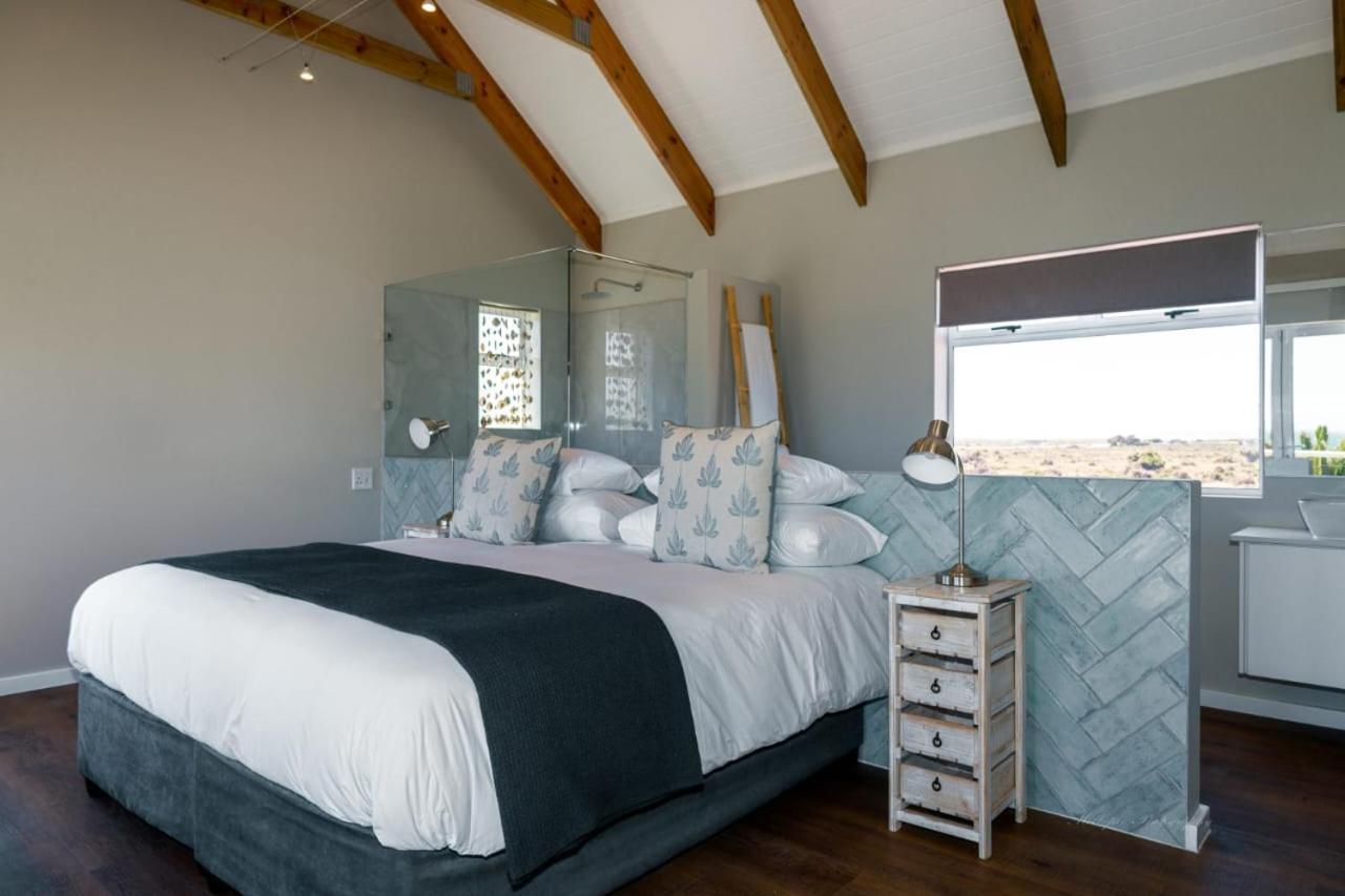 Blue Bay Lodge Saldanha Bay Экстерьер фото