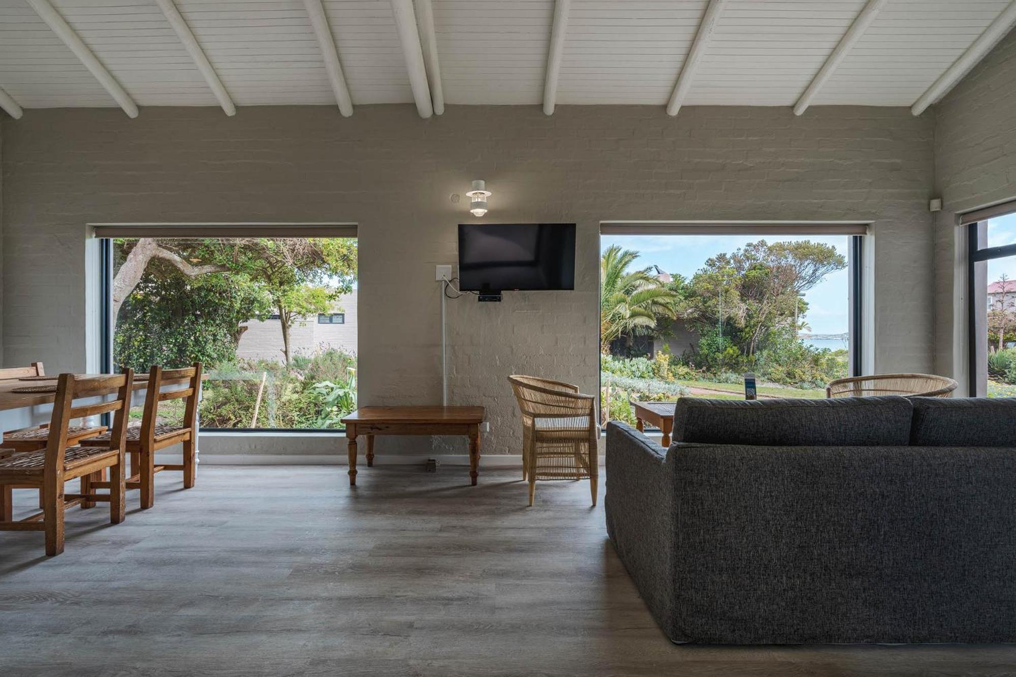 Blue Bay Lodge Saldanha Bay Экстерьер фото