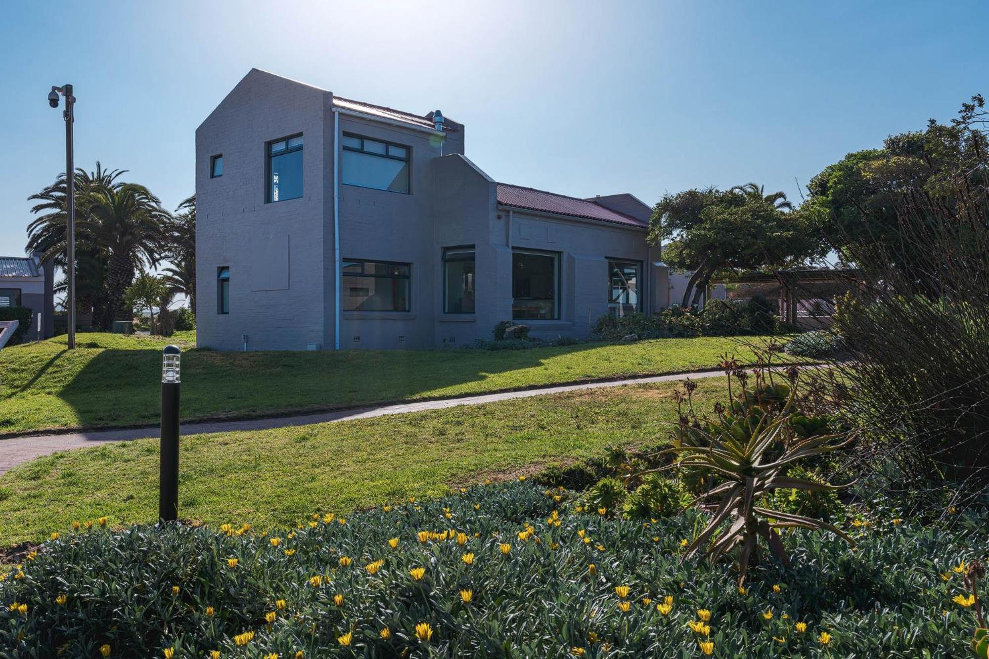 Blue Bay Lodge Saldanha Bay Экстерьер фото