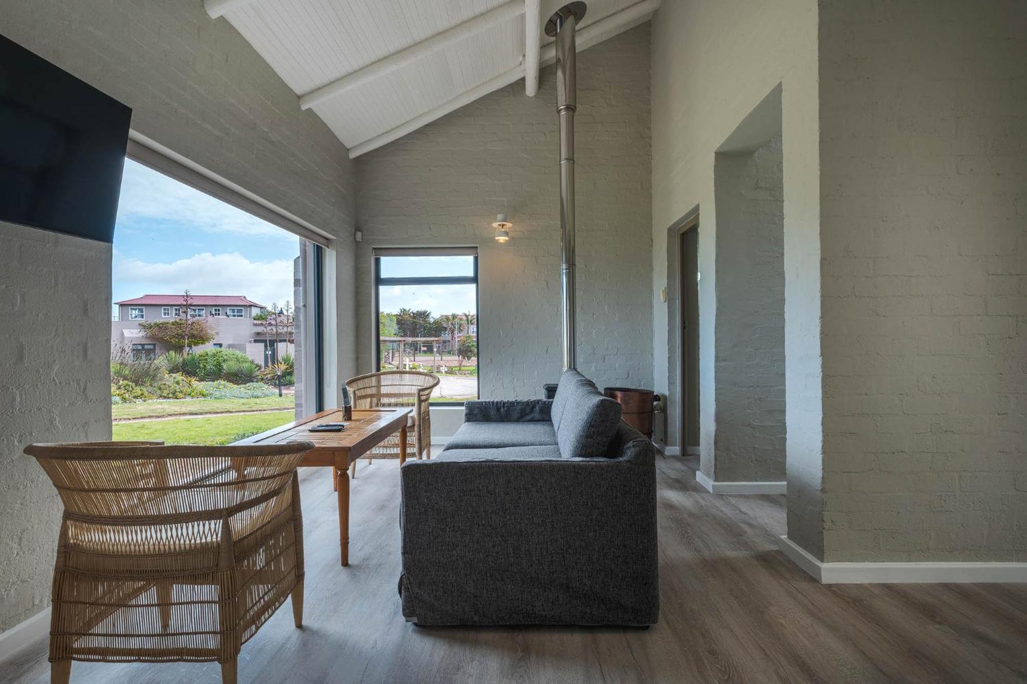 Blue Bay Lodge Saldanha Bay Экстерьер фото